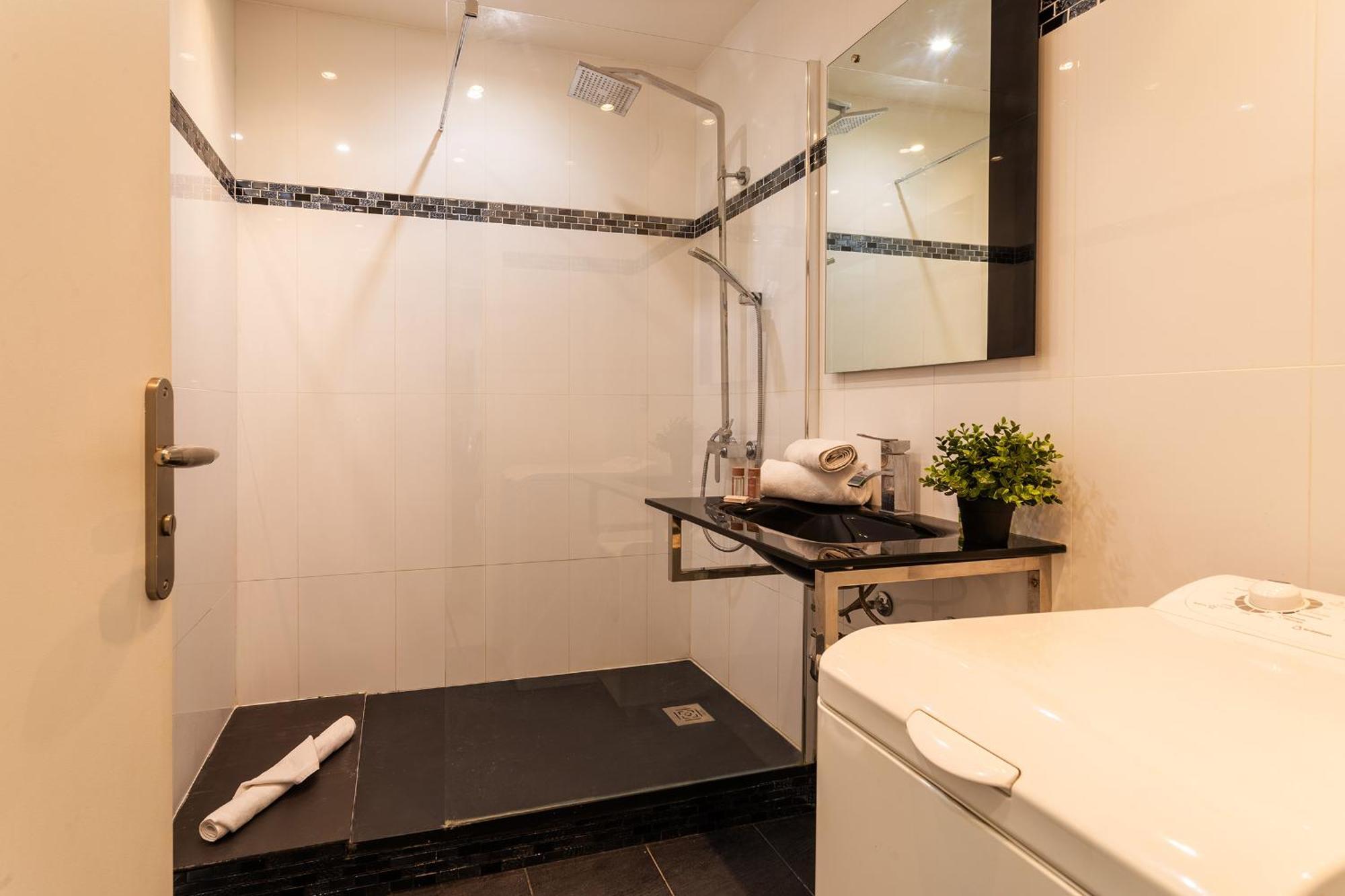 Massenet View Ap4168 Nice, By Riviera Holiday Homes Екстер'єр фото